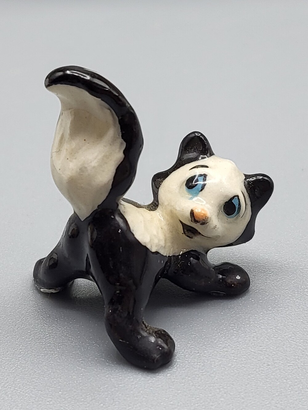 Hagen Renaker "Elvis" Baby Skunk RARE - Porcelain Figurine